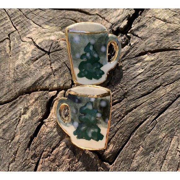 Vintage Christmas Coffee Mug Earrings Handmade Painted on Christmas Trees - Picture 6 of 6